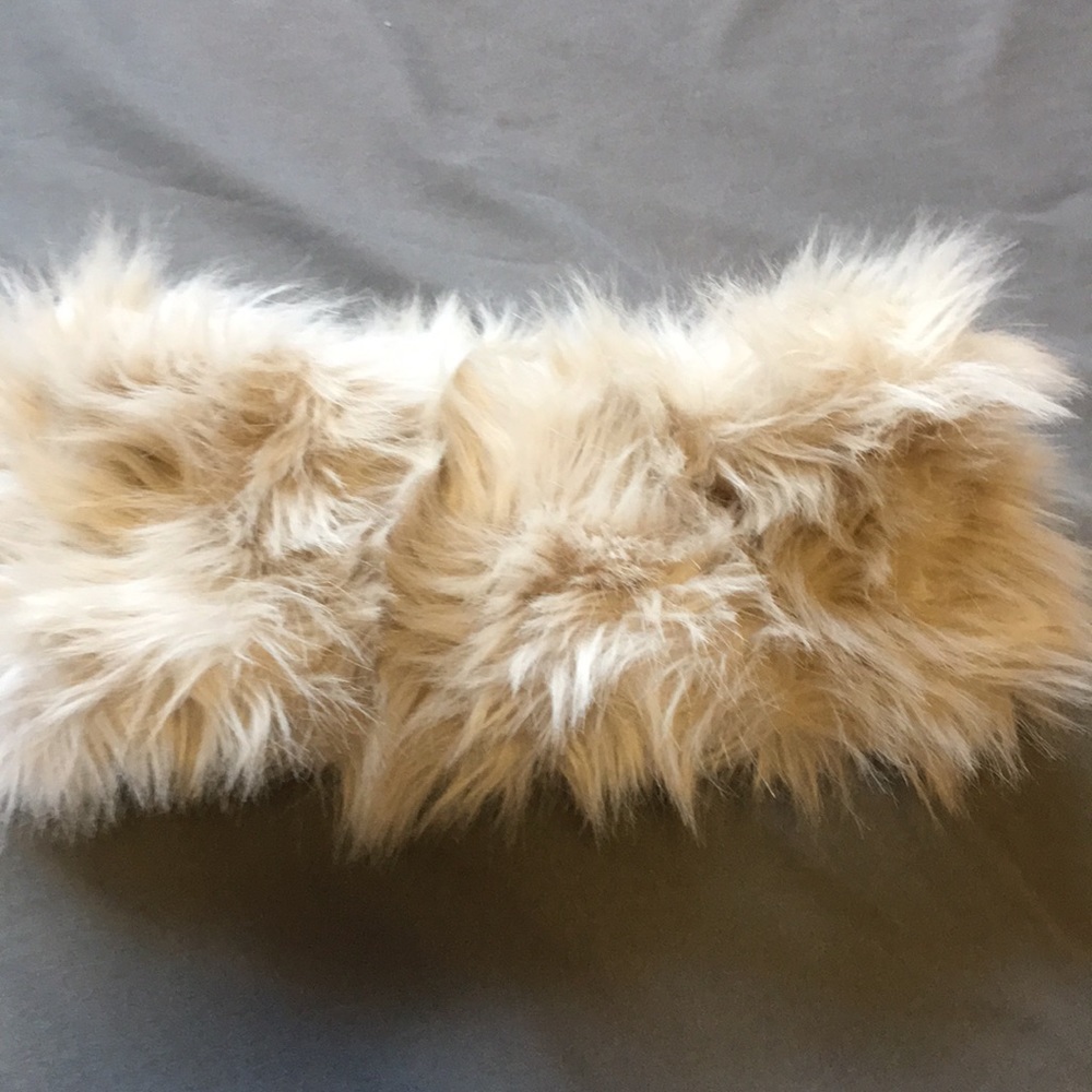 ALDO CREAM FAUX FUR HEADBAND